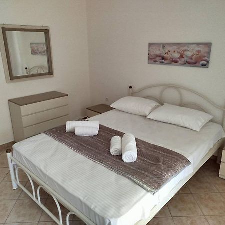 Iraklitsa Bay Apartment Nea Iraklitsa Eksteriør bilde
