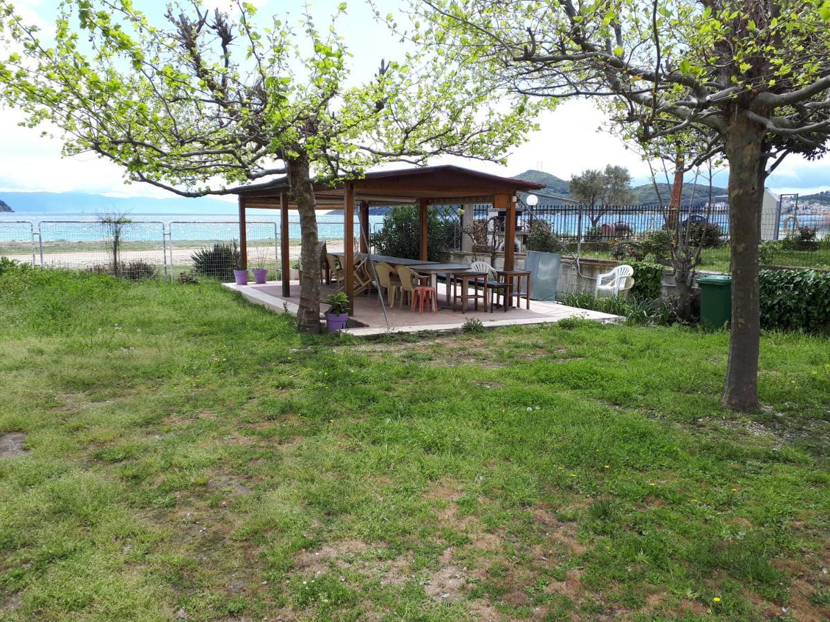 Iraklitsa Bay Apartment Nea Iraklitsa Eksteriør bilde